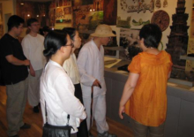 2009년 7월 27일 우리삶문화옥당박물관에 좌산상사님이 오셨습니다.